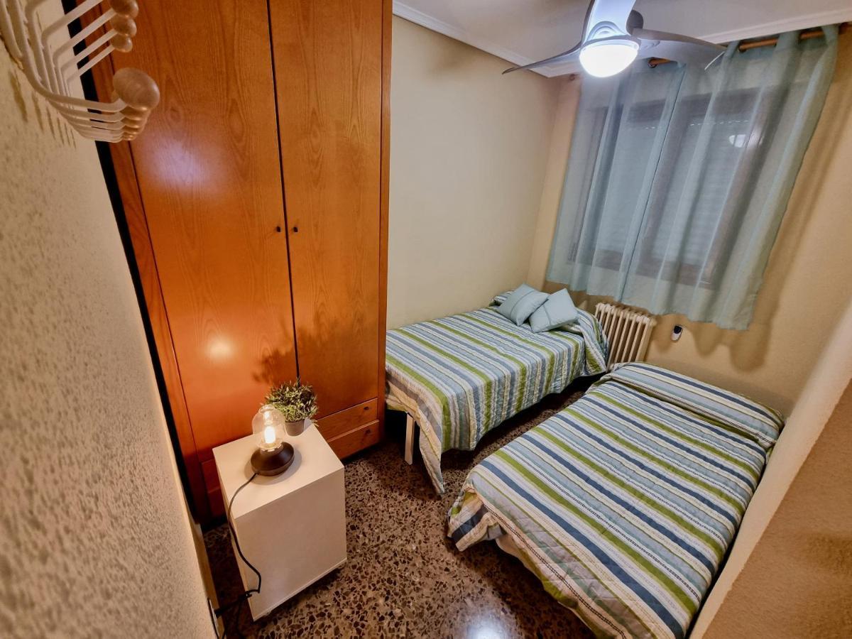 Apartamento Montse Zaragoza Saragoça Exterior foto